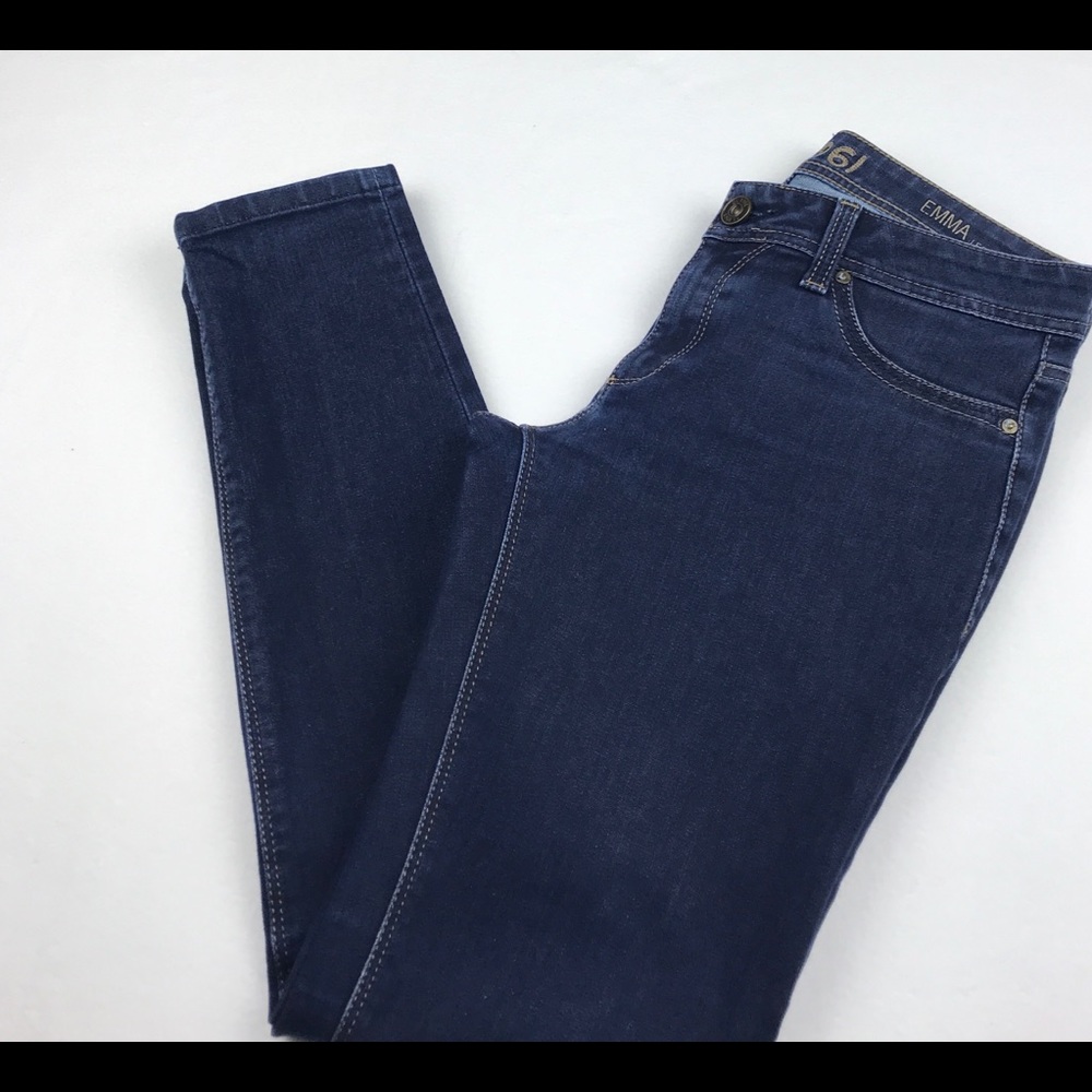 DL1961 Jeans Emma Legging 4 Way Stretch Size 28